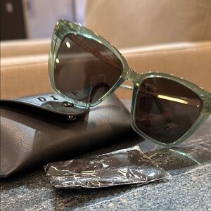 DIFF Sunglasses